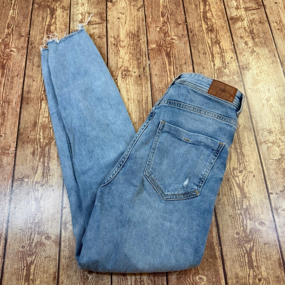 Zara High Rise Skinny Jeans Womens Size 4 Blue Distressed Raw Hem